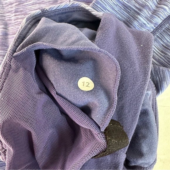 Lululemon Sz 12 Scoop Neck Purple Tank - Picture 7 of 7